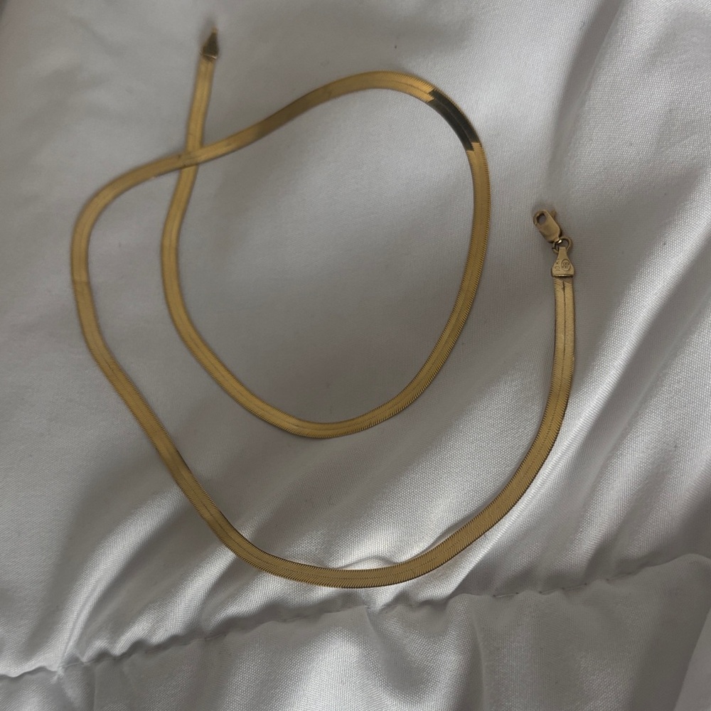 Gold herringbone chain necklace
